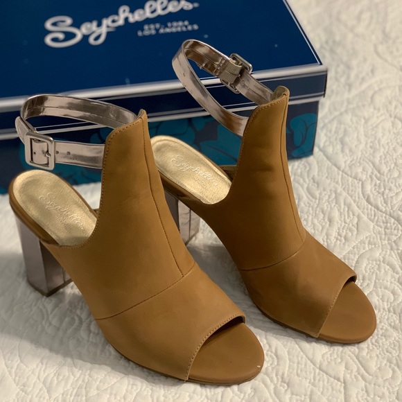 Seychelles Tan and Pewter Leather booties - Picture 6 of 6
